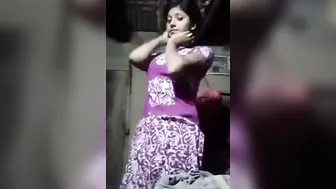 Bangladeshi Village GF Doing Private Striptease Show