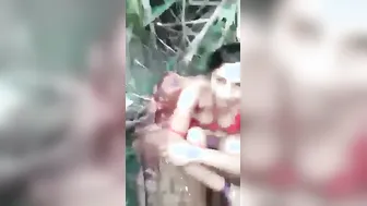 Desi Village GF Fucking Her BF In Outdoor Spot