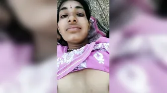 Innocent Looking Village Girl Taking It Deep In The Fields