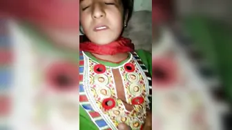 Desi Village Wife Getting Fucked Hard On Leaked Homemade Video