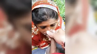 Desi Village Aunty Swallowing Cum In Homemade Leaked Video