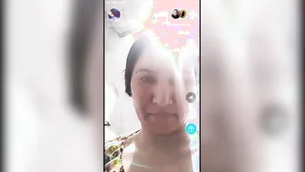 Busty Pakistani Milf Aunty Taking Nude Selfies At Home