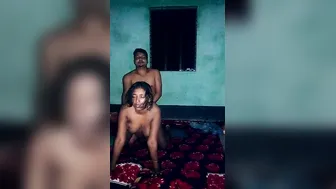 Desi Couple Intimate Moments Leaked From Their Private Phone Mms
