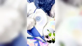 Desi Girl Flashing Her Massive Natural Tits Teasing On Camera