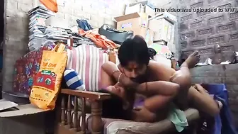 Married Village Woman Getting Pussy Stretched In Amateur Clip