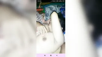 Desi Wife Stripping Naked And Masturbating Live For Stranger