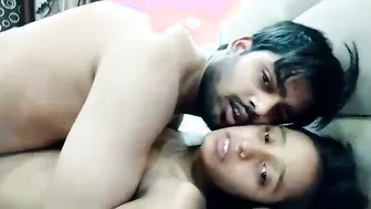 Hindi Speaking Babe Bouncing On Thick Cock In Bedroom Video