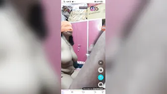 Married Woman Broadcasting Live Show Stripping On Webcam