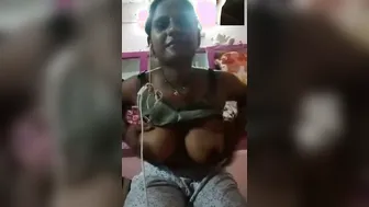 Lonely Wife Having Steamy Phone Sex Caught On Video Recording