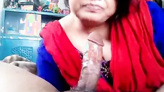 Bihari Wife Giving Her Man A Sloppy Blowjob At Home Tonight