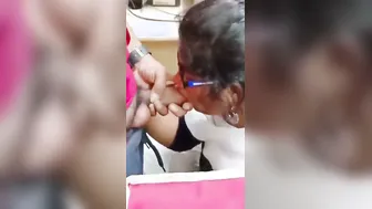 Office Babe Giving Head To Her Manager In Cabin After Hours Today