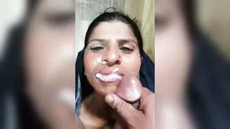 Poor Woman Pleasuring Customer At His Place For Extra Money Mms