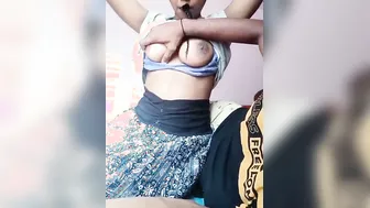 Desi Couple Stripping Naked On Live Webcam For Private Audience