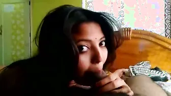 Indian GF Sucking And Riding Her Man In Homemade Clip