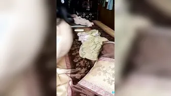 Indian Babe Showing Off Her Skills Live Getting Drilled On Cam