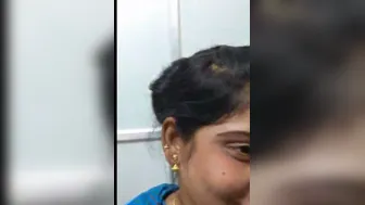 Bhabhi Fingering Her Wet Pussy Moaning Loud On Hidden Camera