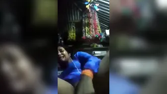 Amateur Girl Rubbing Her Pussy Hard And Moaning Loud
