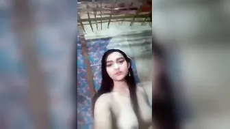 Indian GF Making Nude Selfie Video Showing Everything