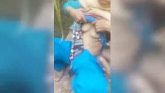 Village Aunty Bent Over Showing Her Ass To Lover On Camera