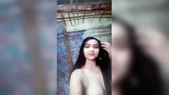 Desi GF Recording Her Naked Body Alone In Her Bedroom