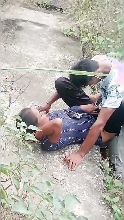 Local Slut Getting Pounded Outdoors Behind Village Temple Walls