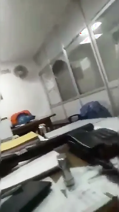 Office Coworkers Fucking During Lunch Break In Hindi Style