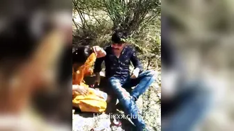Young Desi Lovers Fucking Outdoors Caught By Local Villagers