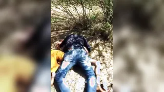 Young Desi Lovers Fucking Outdoors Caught By Local Villagers