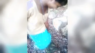 Young Tamil GF Getting Fucked Behind Village Temple