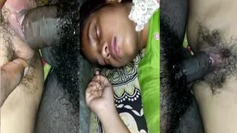 Virgin Teen Losing Her Innocence In First Time Amateur Video