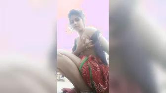 Married Village Bhabhi Flashing Her Tits For Her Ex Lover