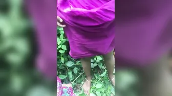Pregnant Bhabhi Cheating With Neighbor Fucking Outdoor In Field