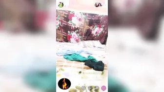 Desi Cam Girl Fingering Wet Pussy Live For Horny Watchers