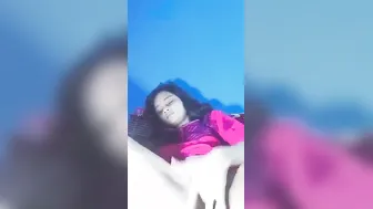 Desi Girl From City Fingering Wet Pussy Live On Webcam Show