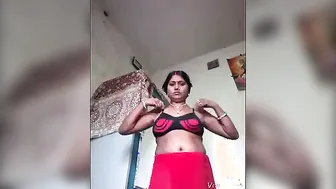 Horny Bhabhi From Bihar Showing Off Her Tits On Video Call