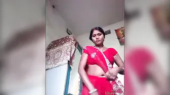 Horny Bhabhi From Bihar Showing Off Her Tits On Video Call