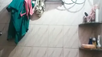 Busty Bengali Wife Flashing Massive Tits In Homemade Clip