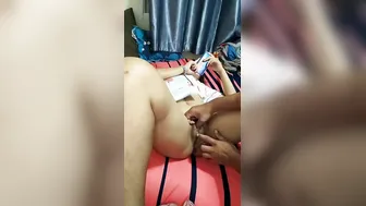 Horny GF Touching Herself While Talking Dirty On Cam