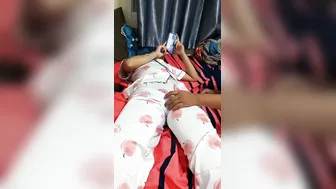 Horny GF Touching Herself While Talking Dirty On Cam