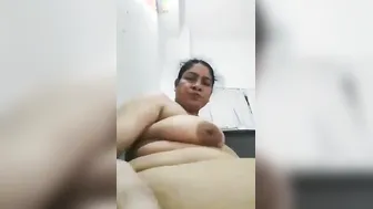 Chubby Married Bhabhi Flaunting Massive Milkers On Her Webcam