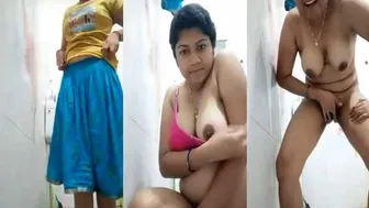 Mallu Babe Showing Her Huge Natural Boobs In Private Mms Clip