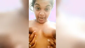 Naughty Village Girl Flashing Her Tight Body In Nude Selfie Vid