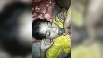 Married Woman From Rajasthan Giving Topless Blowjob On Video