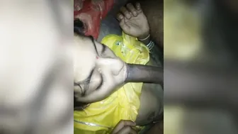 Married Woman From Rajasthan Giving Topless Blowjob On Video