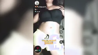 Private Cam Slut Performing Leaked From Her Bedroom Show Tonight