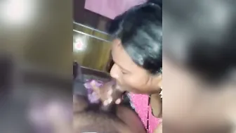 Bhabhi Giving Sloppy Blowjob To Her Brother In Law Secretly