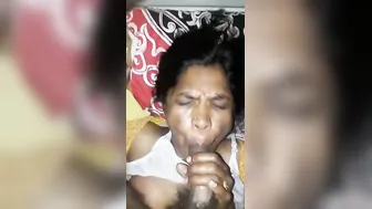 Desi Maid Aunty Pleasing House Owner Caught On Hidden Camera