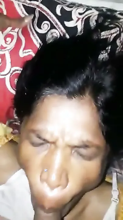 Desi Maid Aunty Pleasing House Owner Caught On Hidden Camera