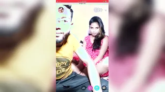 Couple Fucking On Webcam Not Knowing It Would Leak Online