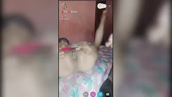 Indian Babe Riding His Hard Cock Live While Moaning In Desi